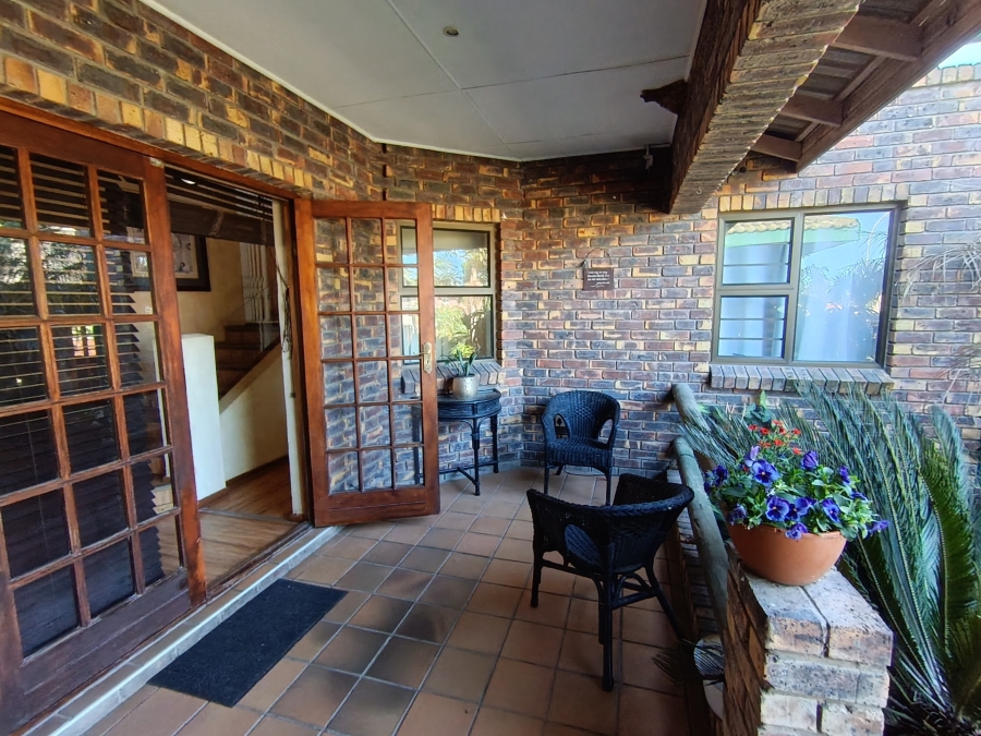 3 Bedroom Property for Sale in Wavecrest Eastern Cape